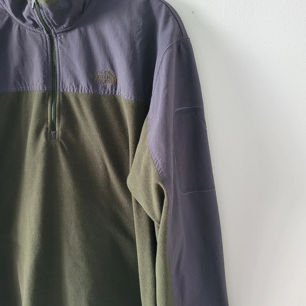 North Face Mens Large Quarter Zip Fleece Green Gray 2 Tone Sleeve Pocket Missing